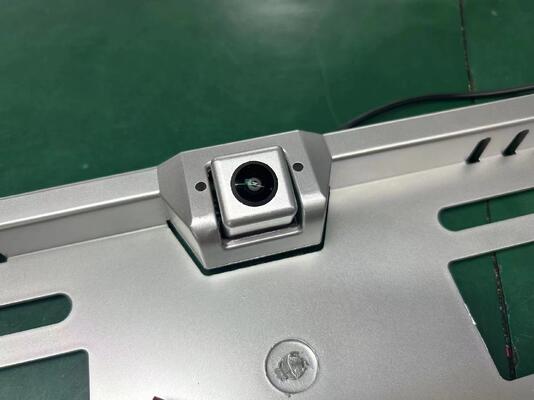 Κάμερα οπίσθιας θέσης οχήματος με πλαίσιο πινακίδας κυκλοφορίας για εύκολη εγκατάσταση και ασφαλή στάθμευση